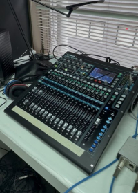 mixer.jpg